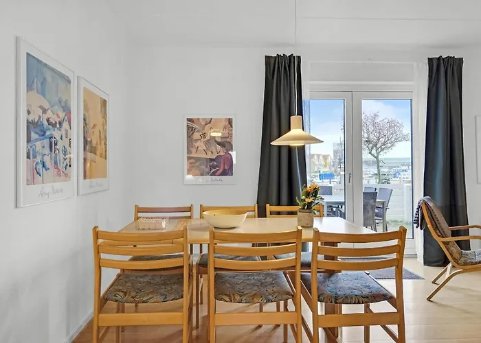 Stunning In * Rudkobing