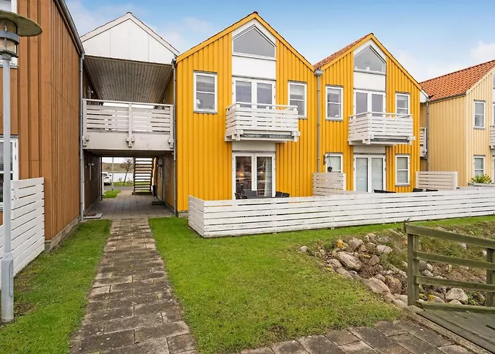 Stunning In Apartment *